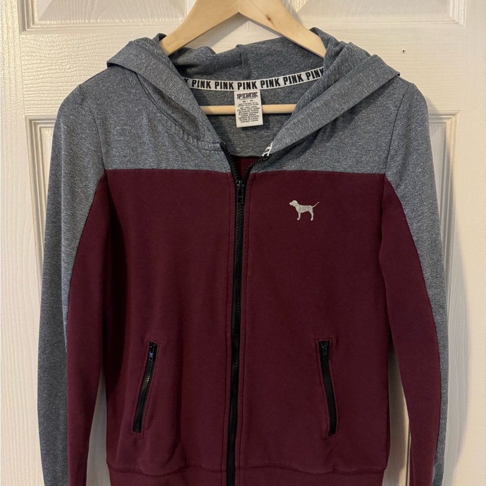 Pink hoodie size:small